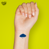 Tatouage éphémère coloré motif nuage bleu
