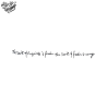Tatouage éphémère écriture : the secret of happiness is freedom, the secret of freedom is courage