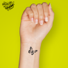 Tatouage éphémère papillon ultra définis avec une touche de noir intense