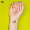 Tatouage éphémère motif papillon élégant